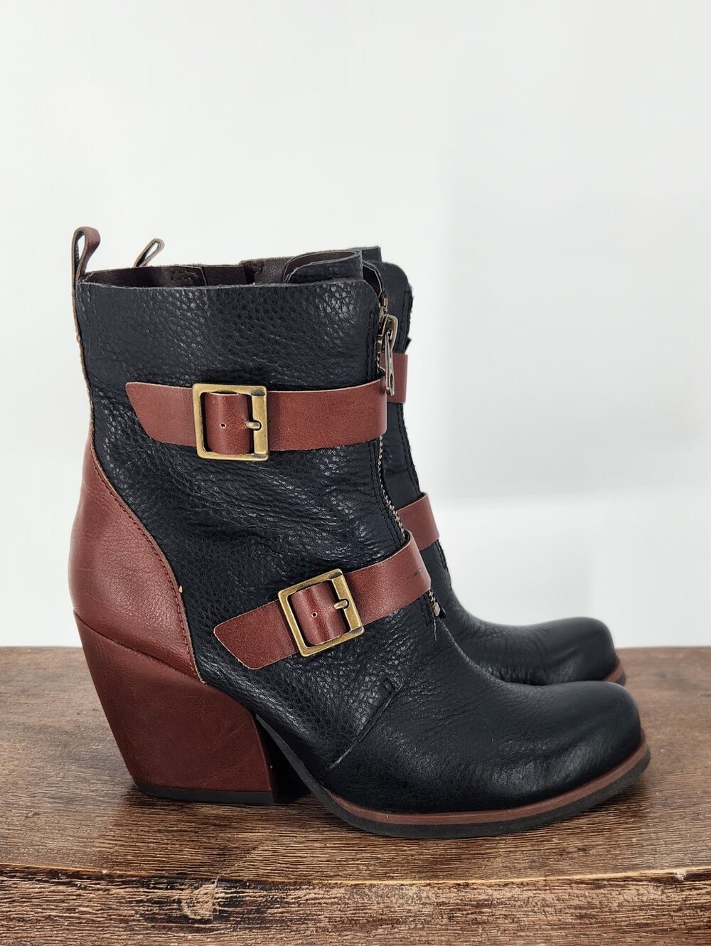 Kork-Ease Leather Richards Slate Buckle Ankle Boots Size 6.5 Boho,cottage Girl